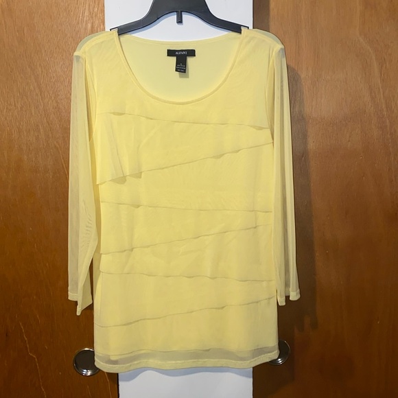 💛EUC Alfani Blouse - Picture 1 of 6